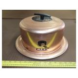 West Bend Covered Cake Dish
