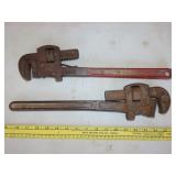 2 Pipe Wrenches