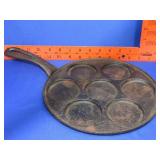 Cast Iron Pancake Pan - 9.5"
