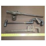 3 Piece Pipe Threading / Cutting Lot