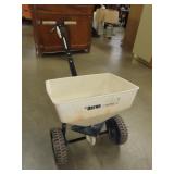 Push Spreader