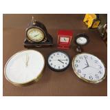 Lot of Clocks