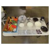 Table Lot of Kitchenware & Household