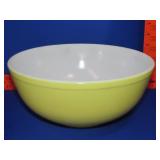 Pyrex Primary Yellow Mixing Bowl