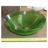 Anchor Hocking Soreno Avocado Green Salad Bowl