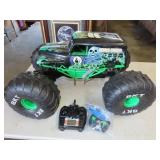 Grave Digger RC Monster Truck - Untested