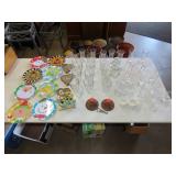 Table Lot of Glassware