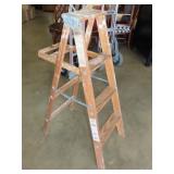 Wood Step Ladder - 45'