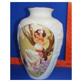 Lenox Ebony Visions Iris in Bloom Vase w/ Box