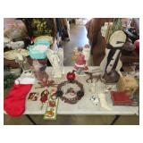 Table Lot of Christmas Items
