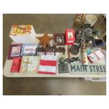 Table Lot of Household & Decor