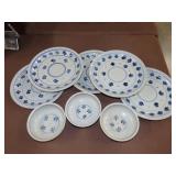 Iron Mountain Marthas Flowers Stoneware - 8pc