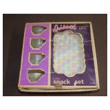 Iridescent Snack Set