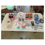 Table Lot of Misc Glassware