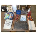 Table Lot of Household & Decor