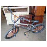 Mongoose Index 2.0 Bicycle