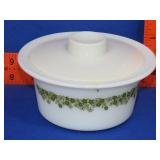 Pyrex Crazy Daisy Butter Tub