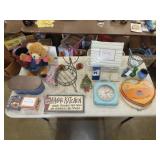 Table Lot of Decor & Household