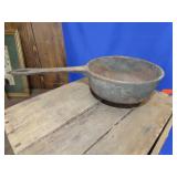 Cast Iron Spider Skillet - 8'