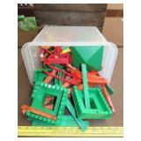 Lincoln Logs