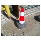 5 New  Traffic Cones