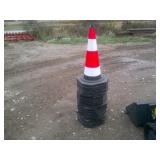 20 New Traffic Cones