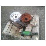 3 Hyd Cylinders, Pulley, 2 Wheels