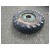 15.5R25 Tire and Rim