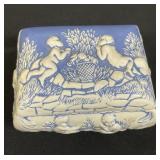 Vintage porcelain trinket box