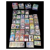 Large lot of MLB baseball cards