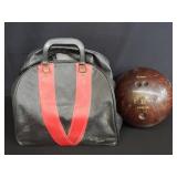 Bonanza 300 bowling ball w/ leather carrying case