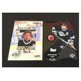 2 Wayne Gretzky hockey cards