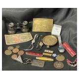 Group of vintage collectibles