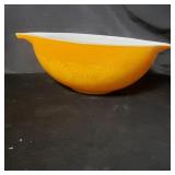 Vintage Pyrex Sunflower Daisy mixing bowl
