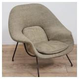 Eero Saarinen for Knoll-style mid-century modern