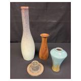 Group of vintage decorative items