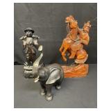 Group of Asian decorative items
