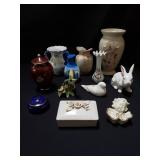 Box of porcelain and ceramic, vase, pitcher,