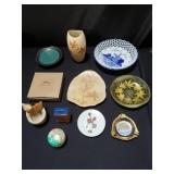 Box of miscellaneous plates, vase, trinket box,