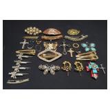Vintage costume jewelry rings, pendants, etc