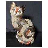 Rinconada DeRosa gold ceramic sitting cat