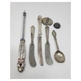 Group of sterling silver handle butter knifes