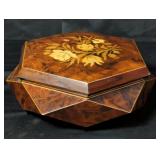 Italian musical jewelry box