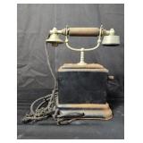 Antique hand crank telephone as is