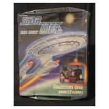 Vintage 1993 star trek collectors  case with 9