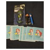 Lot of assorted collectibles