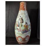 Japanese porcelain temple vase