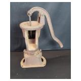 Antique iron water pump garden decoration