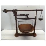 Antique balancing scale