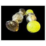Lot of vintage glass doorknobs